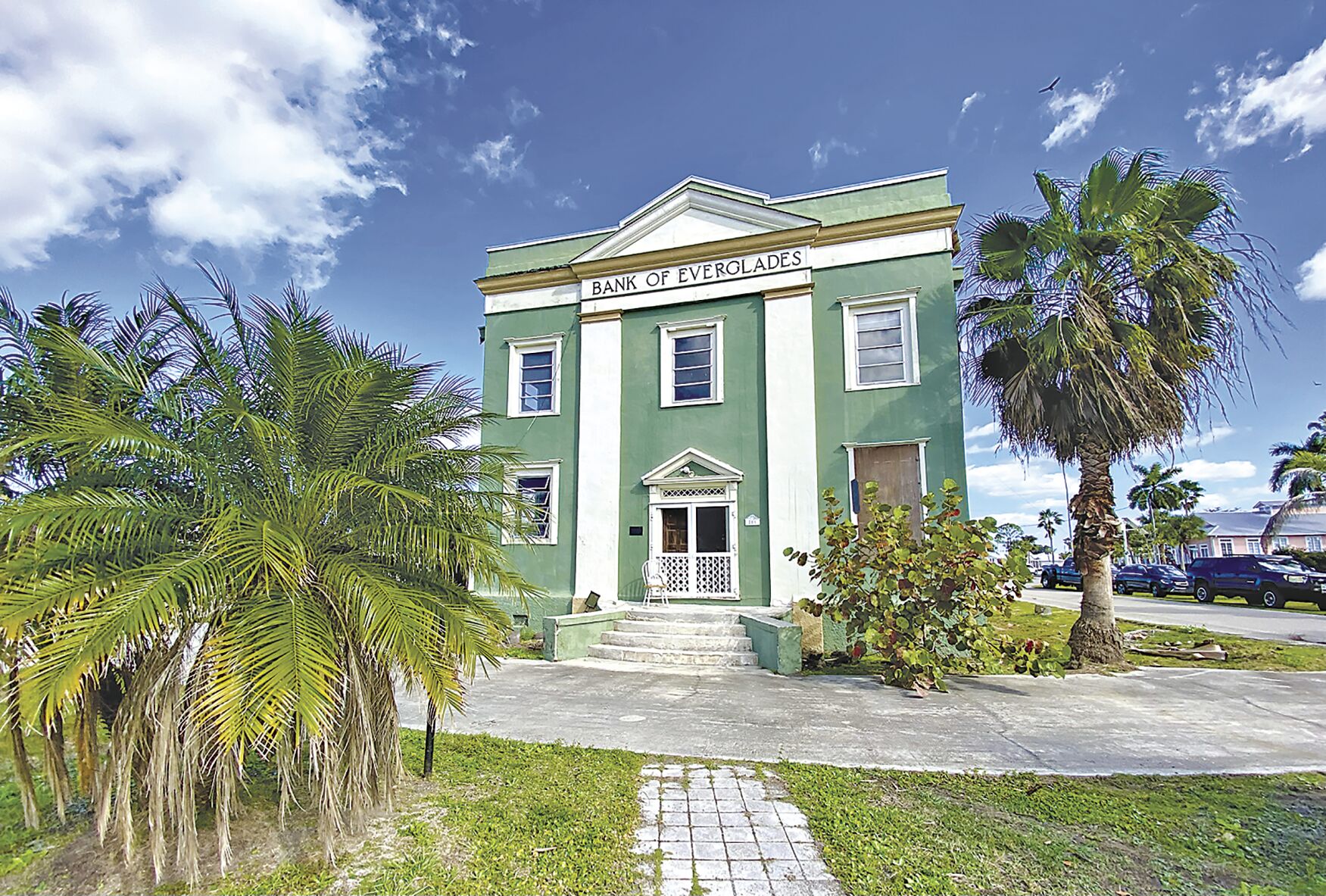 3. The Bank of Everglades building will be restored to its former glory..tif